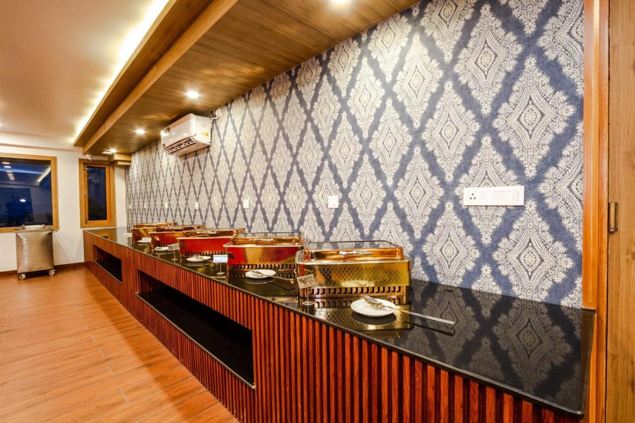 Anand Vardhan Resorts Manali  Ngoại thất bức ảnh