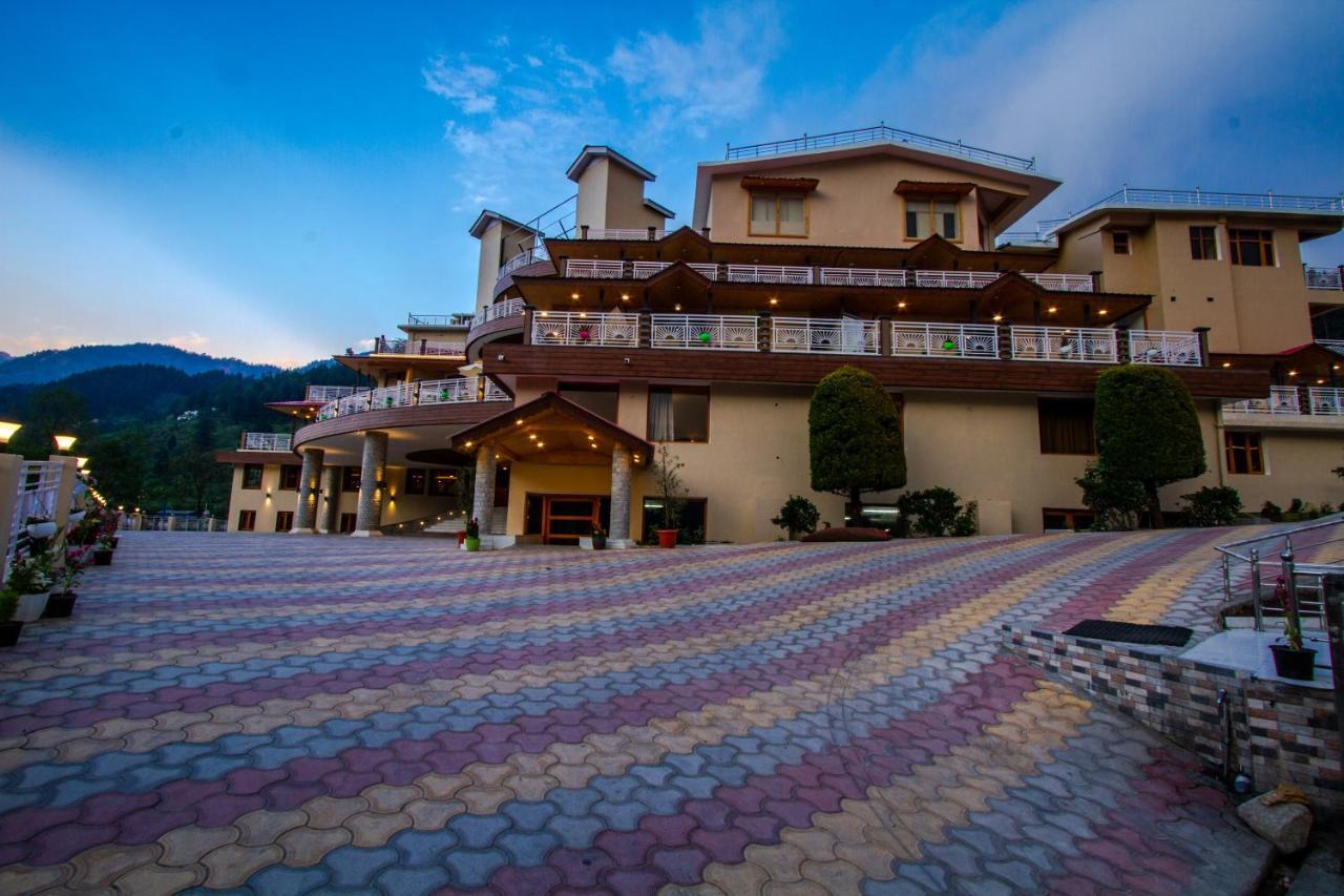 Anand Vardhan Resorts Manali  Ngoại thất bức ảnh