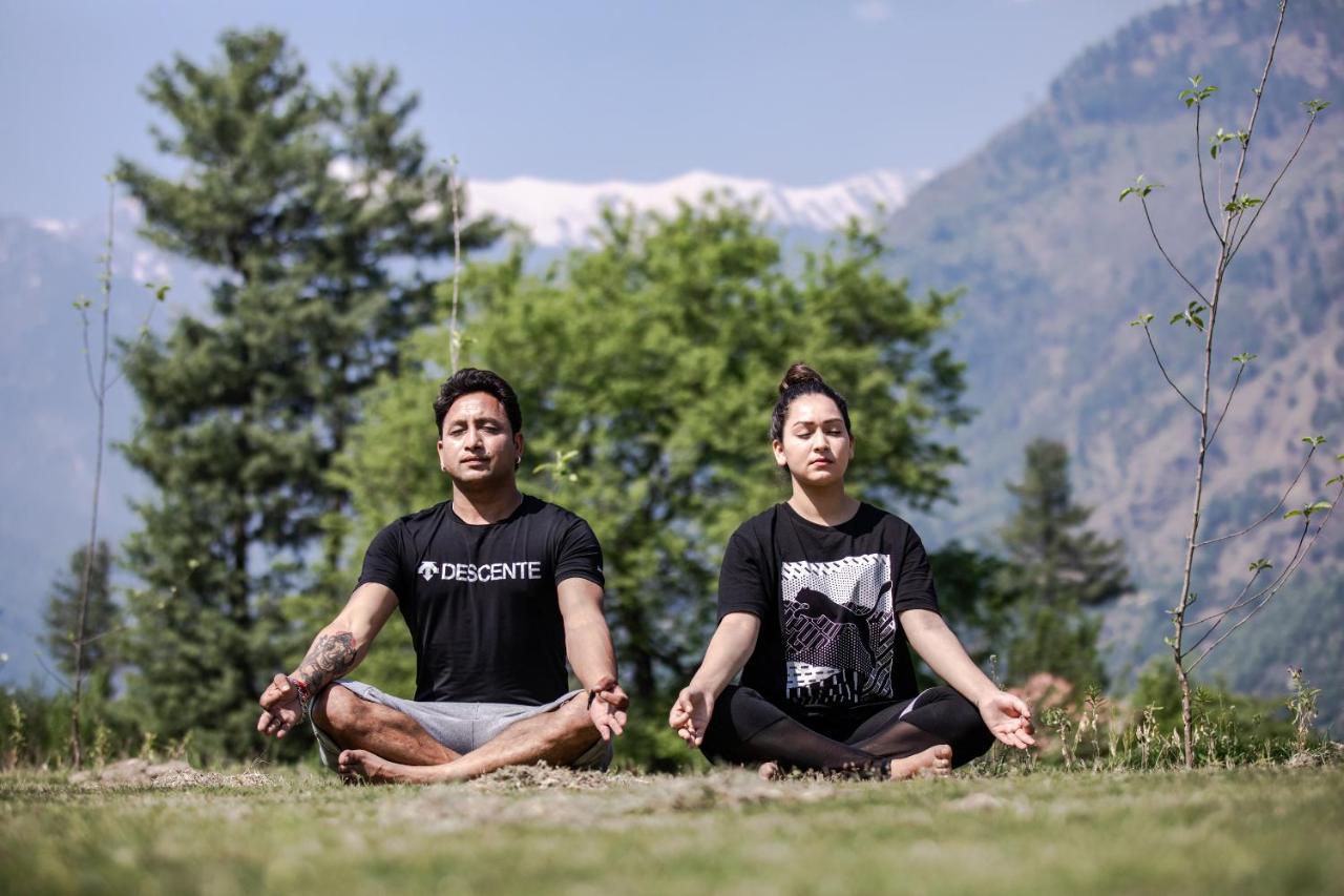 Anand Vardhan Resorts Manali  Ngoại thất bức ảnh
